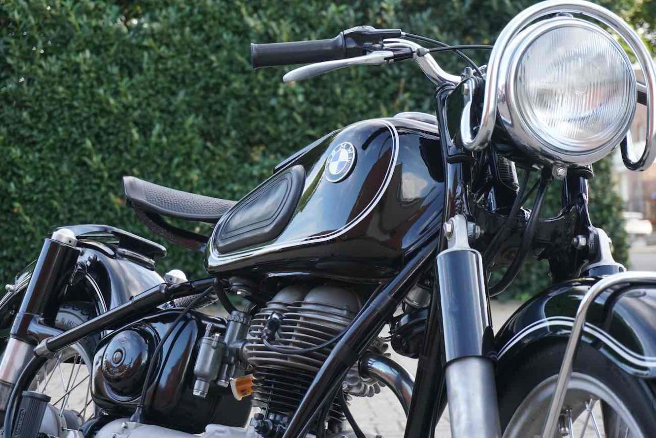 1958 BMW R26 Tank