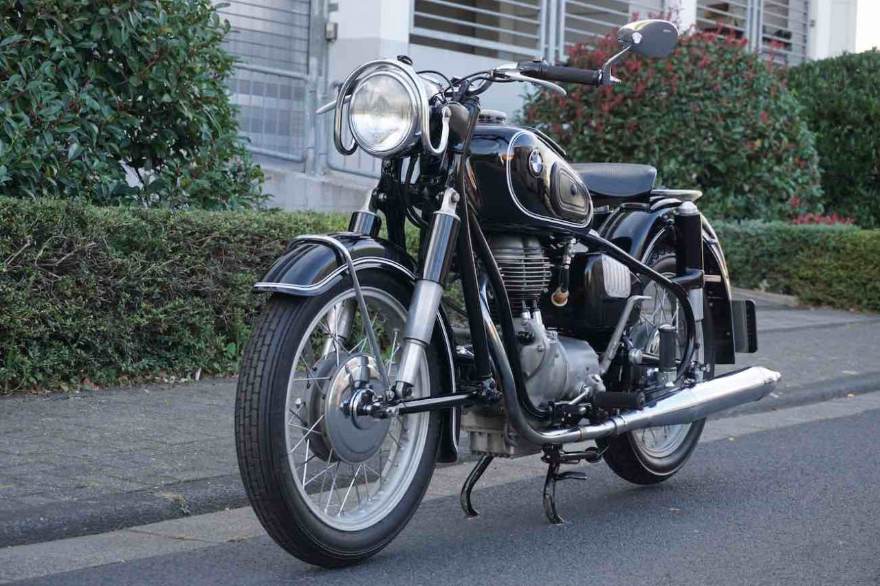 1958 BMW R26