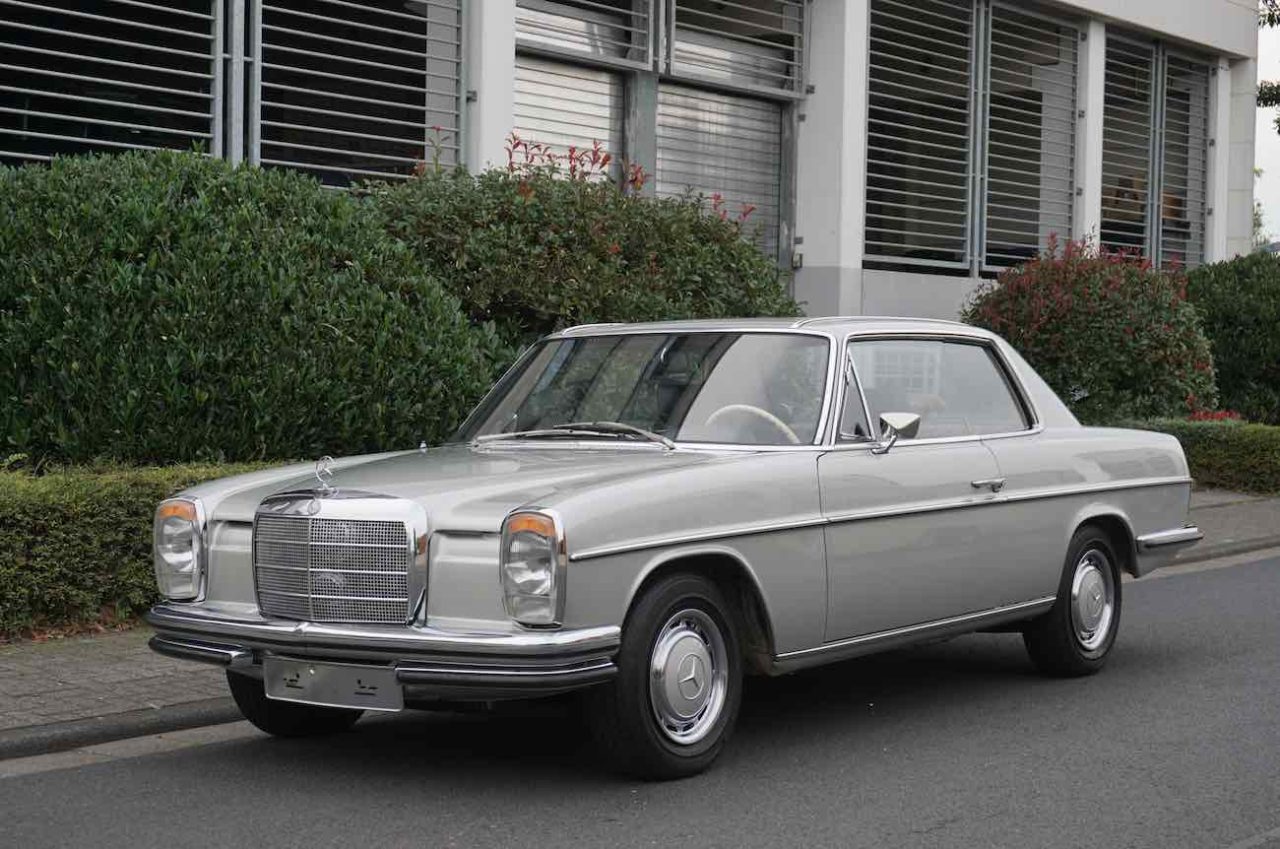 1972 Mercedes-Benz 250C Automatik Strich 8 114 Coupe Front