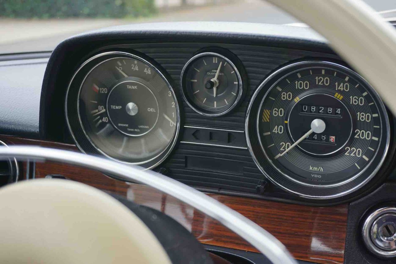 1972 Mercedes-Benz 250C Automatik Strich 8 114 Coupe Tacho