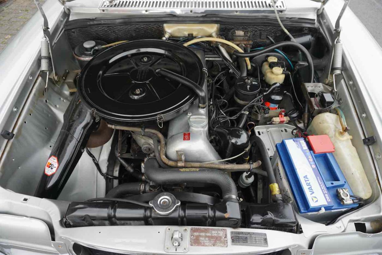 1972 Mercedes-Benz 250C Automatik Strich 8 114 Coupe Motor
