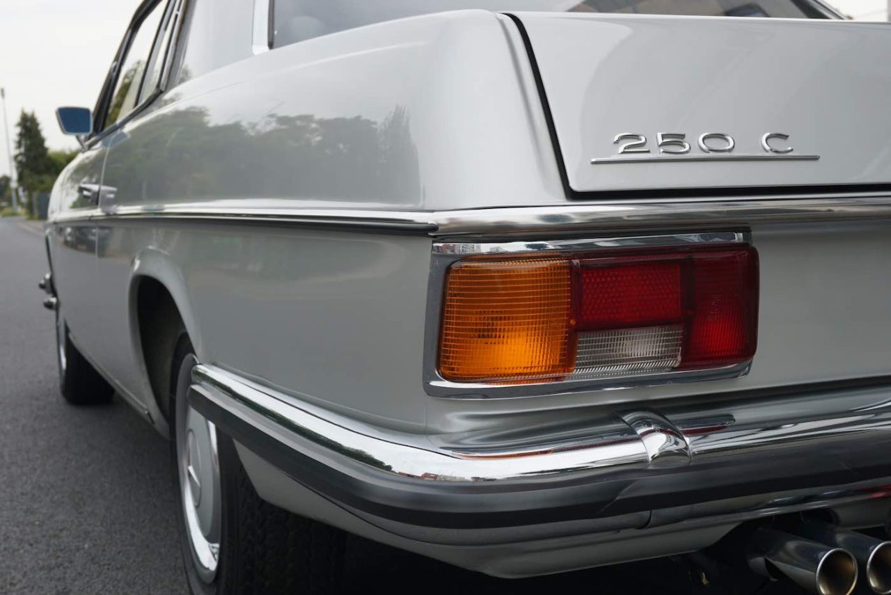 1972 Mercedes-Benz 250C Automatik Strich 8 114 Coupe Heck