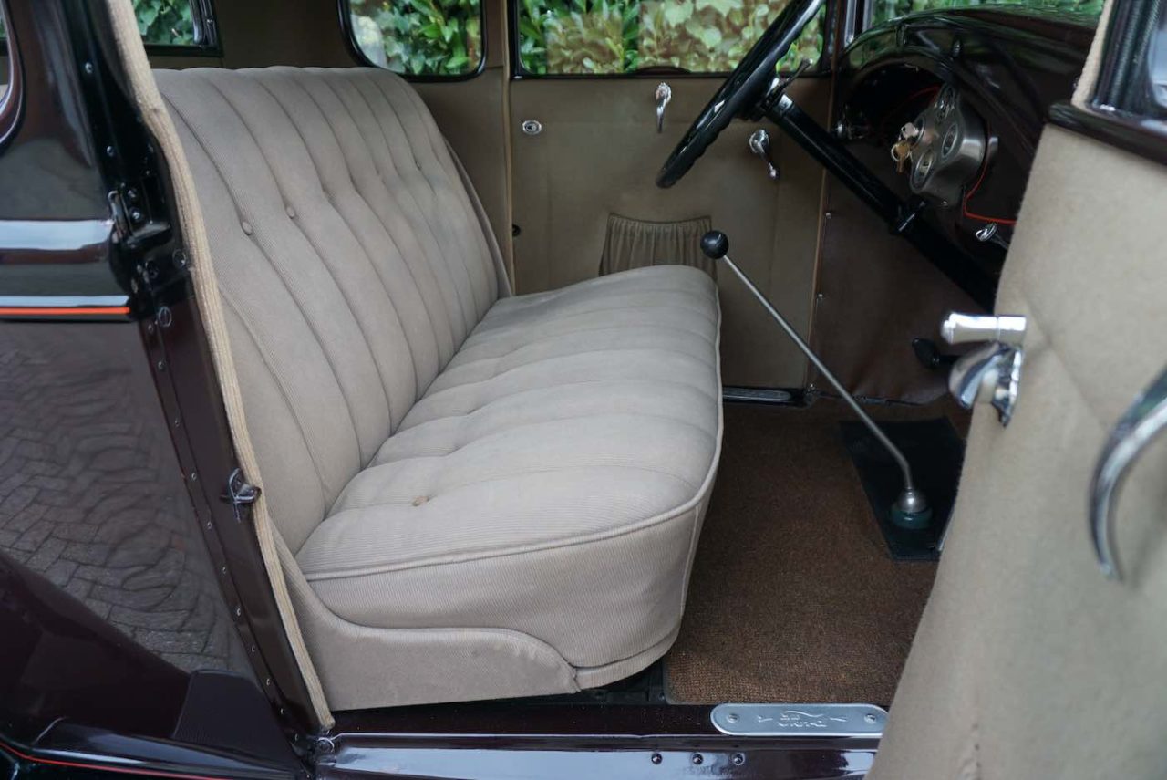 1931 Ford Model A Coupe mit Schwiegermuttersitz Sitzbank